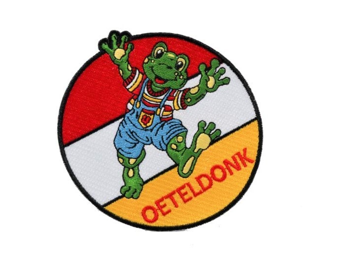 Geborduurd embleem oeteldonk kikker